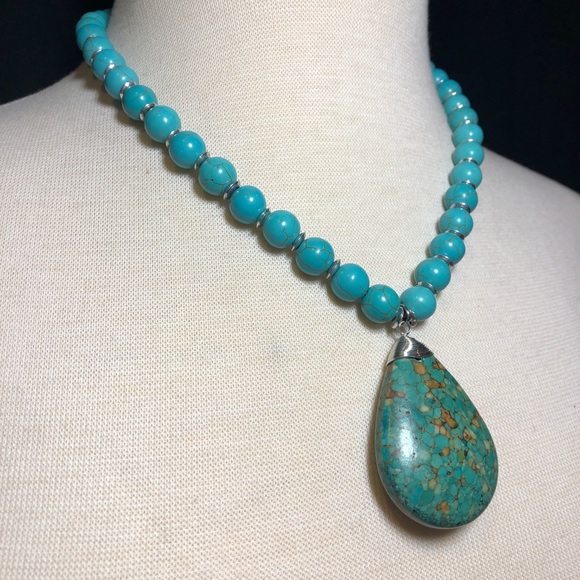 Turquoise Blue Stone Beaded Teardrop Necklace - Picture 2 of 3